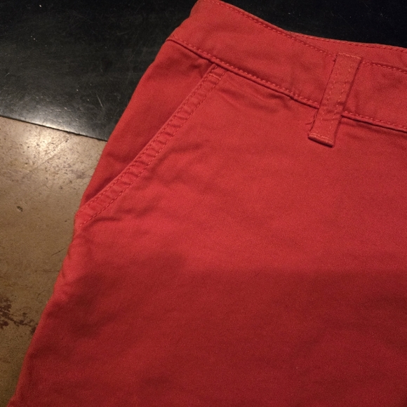 Victoria's Secret shorts burnt orange color.  Misses size 8/3.5 inches. NWOT - Picture 2 of 7